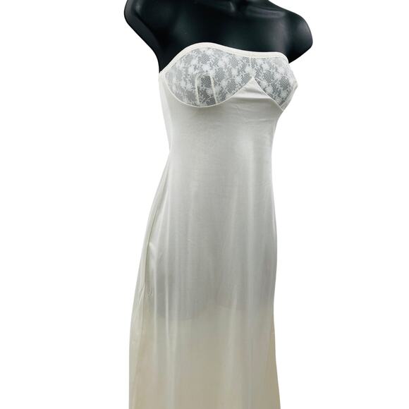 Vintage Lorraine Ivory Lace Strapless Slip - Picture 2 of 6